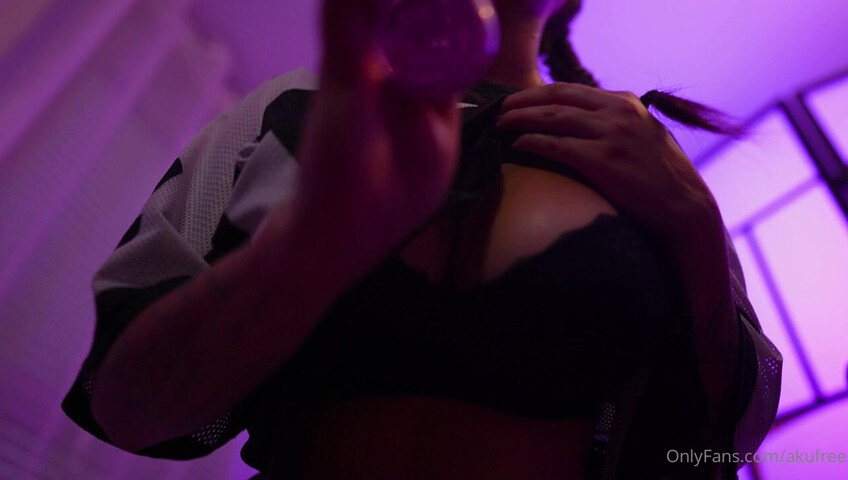 Aku ASMR - Perfect Tits Oil Massage