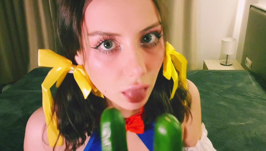 Trisha ASMR – I’m Getting Naughty Tonight | Cucumber Blowjob