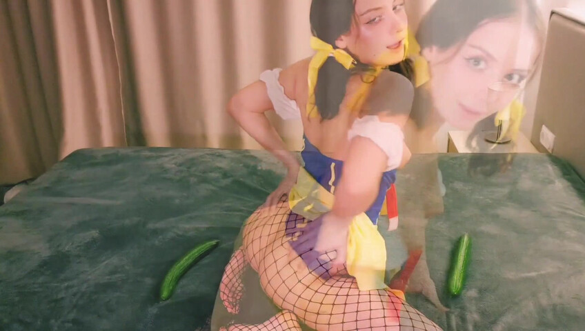 Trisha ASMR – I’m Getting Naughty Tonight | Cucumber Blowjob