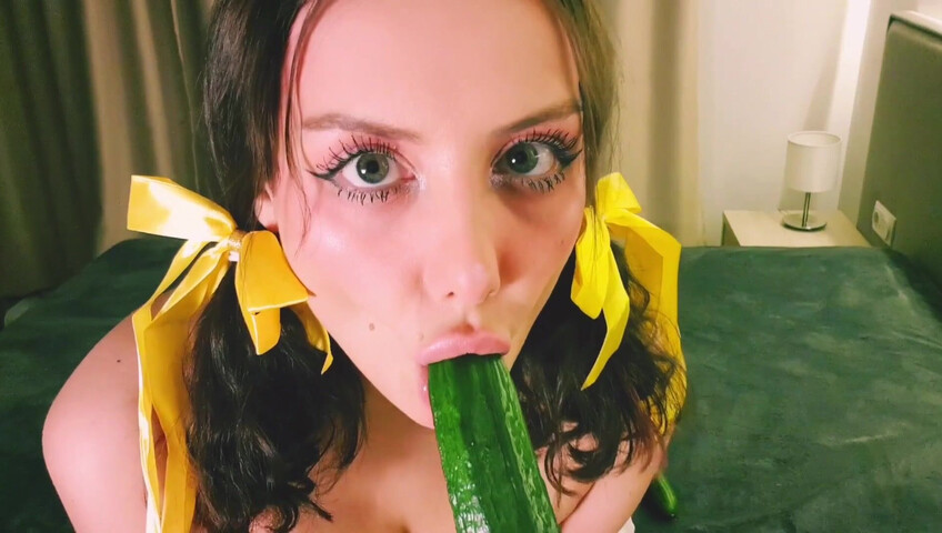Trisha ASMR – I’m Getting Naughty Tonight | Cucumber Blowjob