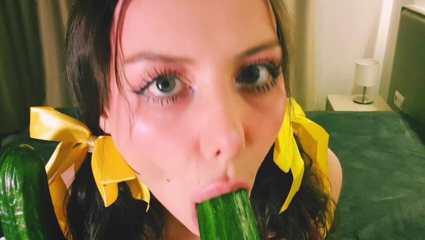 Trisha ASMR – I’m Getting Naughty Tonight | Cucumber Blowjob