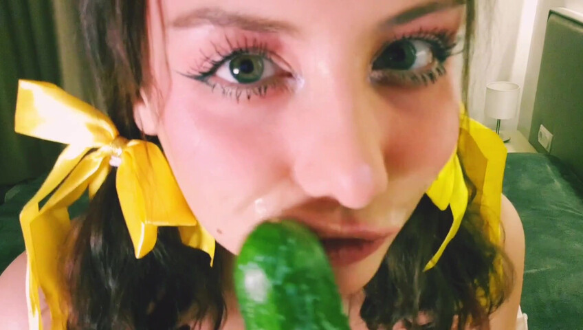 Trisha ASMR – I’m Getting Naughty Tonight | Cucumber Blowjob