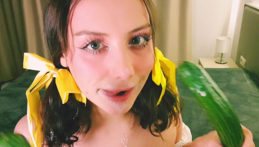 Trisha ASMR – I’m Getting Naughty Tonight | Cucumber Blowjob