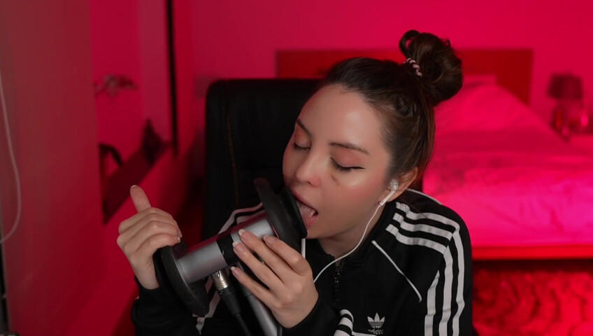 Moona ASMR - 21 December 2025 - Fansly Stream