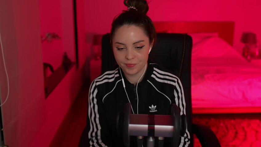 Moona ASMR - 21 December 2025 - Fansly Stream