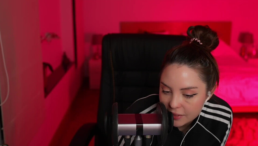 Moona ASMR - 21 December 2025 - Fansly Stream