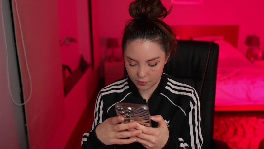 Moona ASMR - 21 December 2025 - Fansly Stream