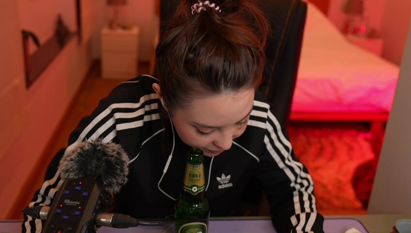 Moona ASMR - 21 December 2025 - Fansly Stream