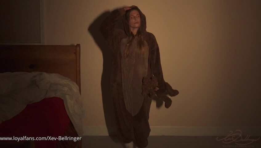 Xev Bellringer - 24 December 2025 - Holey Knight