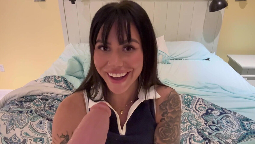 ShotsofSimone - Fuck The Bar Tender