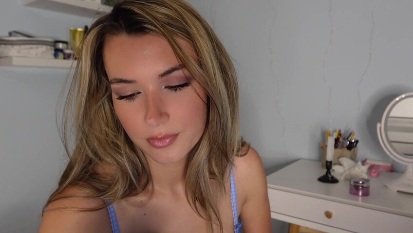 Sabrina Vaz - ASMR EROTIC STORY She Wants To Fuck Her Black Boss