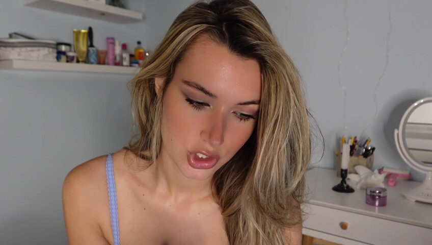 Sabrina Vaz - ASMR EROTIC STORY She Wants To Fuck Her Black Boss