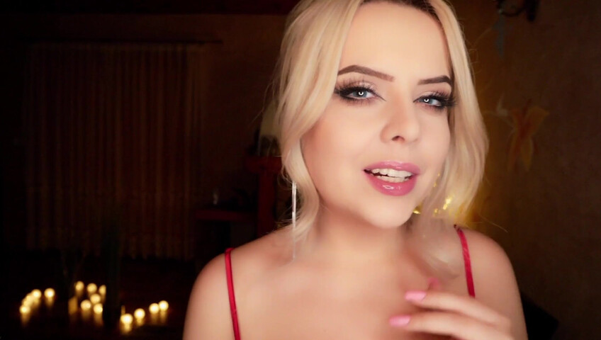 Trinki ASMR - 17 September 2025 - Close Up Kisses For You