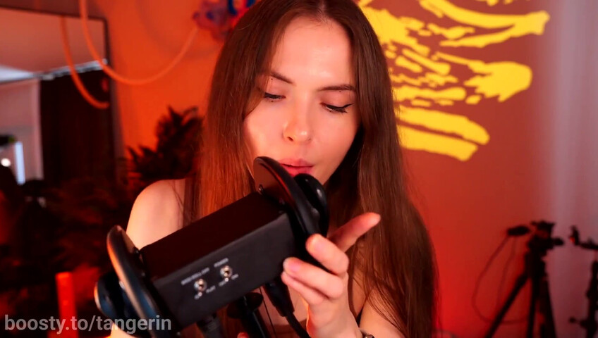 Tangerin ASMR - 24 October 2025 - Close Ear Licking & Lipping