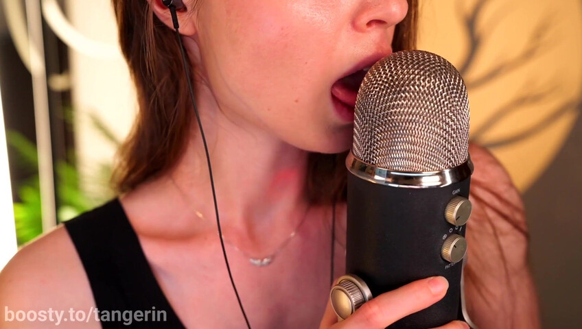 Tangerin ASMR - 13 November 2025 - Ear Licking - Lipping & Eye Contact