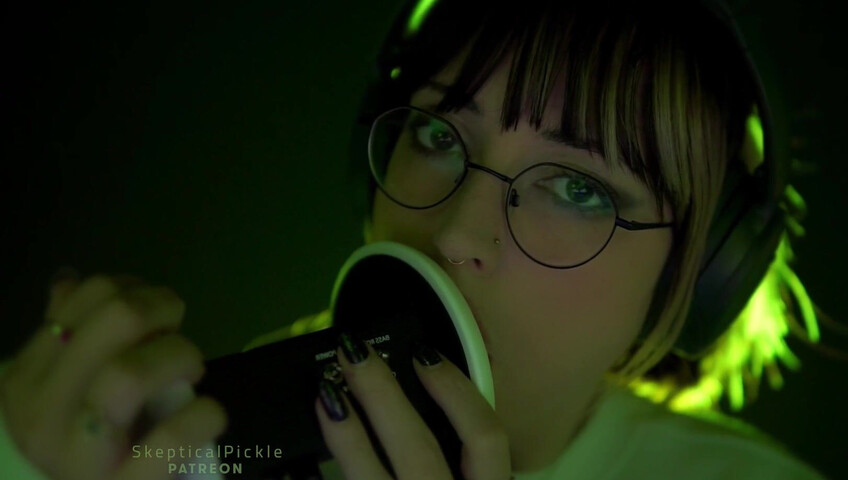 SkepticalPickle ASMR - 19 October 2025 - Deep Intense Brain Licking (Golden Tier)