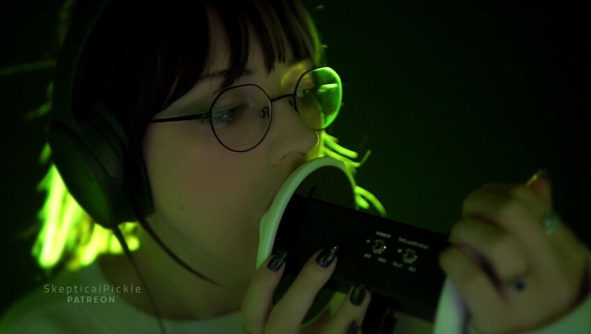 SkepticalPickle ASMR - 19 October 2025 - Deep Intense Brain Licking (Golden Tier)