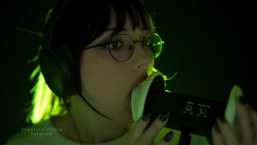 SkepticalPickle ASMR - 19 October 2025 - Deep Intense Brain Licking (Golden Tier)