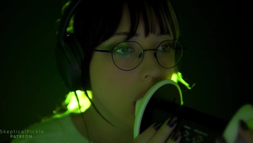 SkepticalPickle ASMR - 19 October 2025 - Deep Intense Brain Licking (Golden Tier)