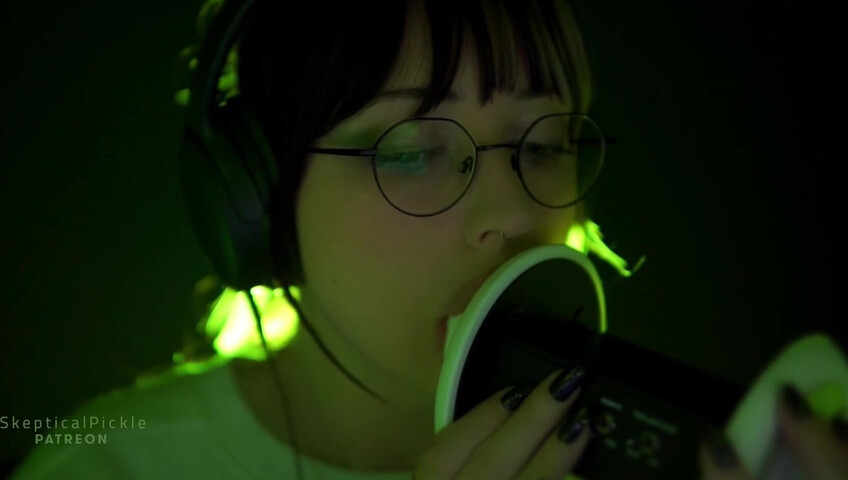SkepticalPickle ASMR - 19 October 2025 - Deep Intense Brain Licking (Golden Tier)