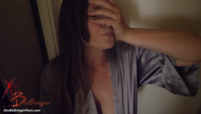 Xev Bellringer - A Tight Situation