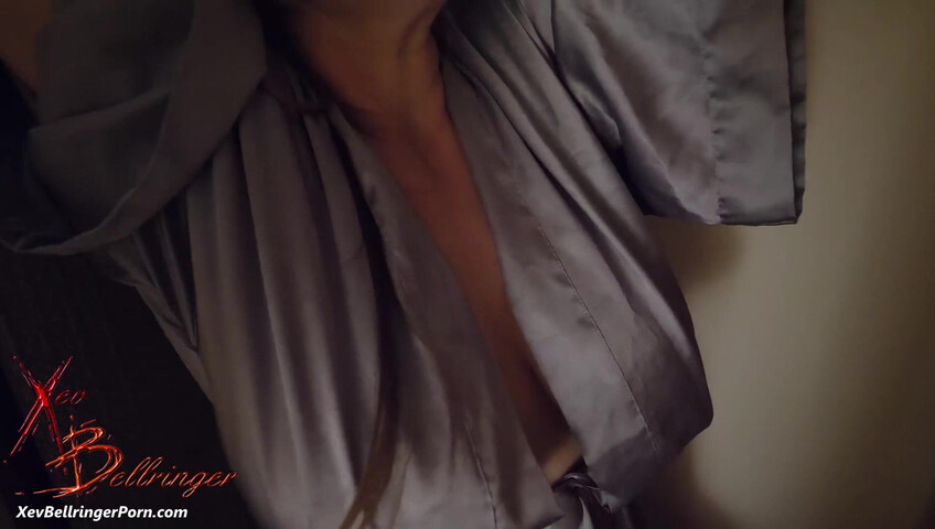 Xev Bellringer - A Tight Situation