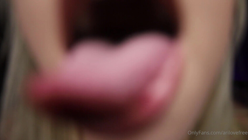 AriLove - Lens Fogging ASMR Fast whispers & heavy breathing