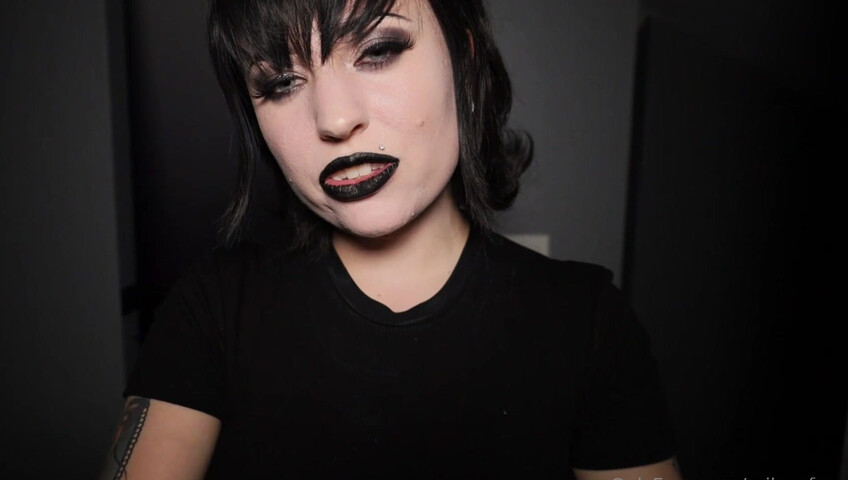 AriLove ASMR - Mavis Massages A Monster! LOTION SOUNDS (ASMR Roleplay)