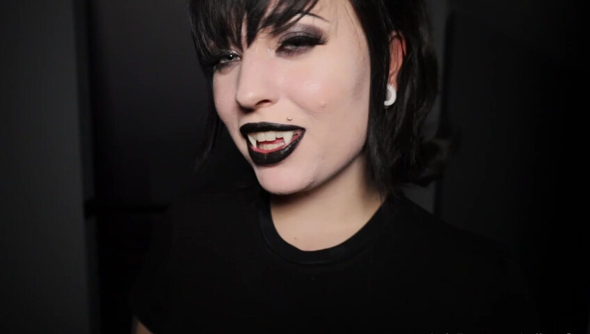 AriLove ASMR - Mavis Massages A Monster! LOTION SOUNDS (ASMR Roleplay)