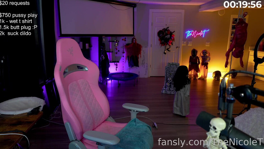 TheNicoleT - 14 November 2025 - Fansly Stream | Ear Licking + Pussy Play + Oil Massage