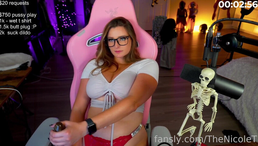 TheNicoleT - 14 November 2025 - Fansly Stream | Ear Licking + Pussy Play + Oil Massage