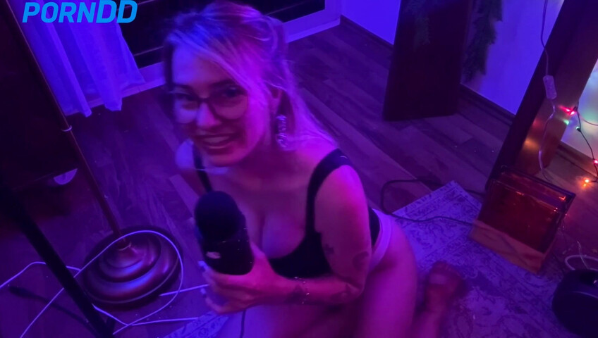 Soph Stardust ASMR - Triggers & Body Tapping On My Knees