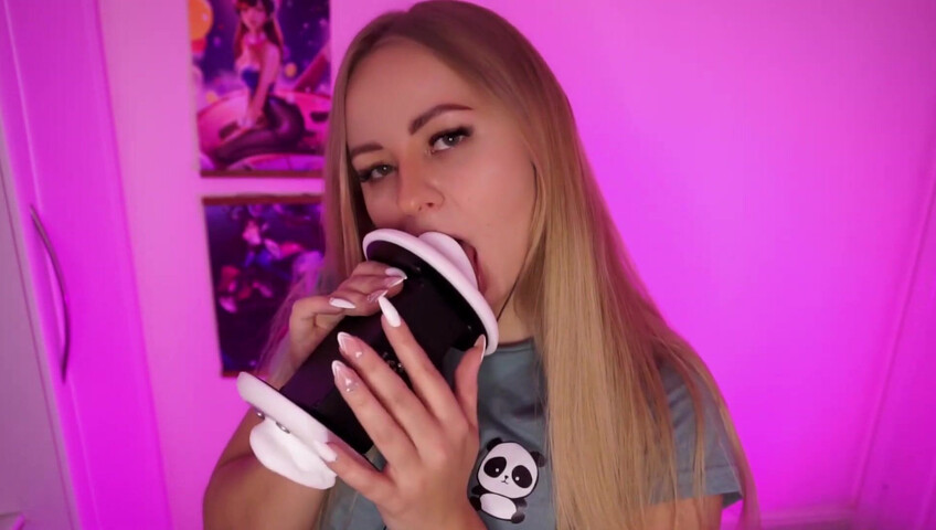 Simka ASMR - Fingers Licking 3DIO