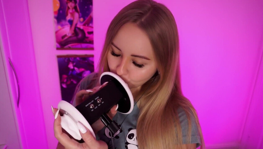 Simka ASMR - Fingers Licking 3DIO