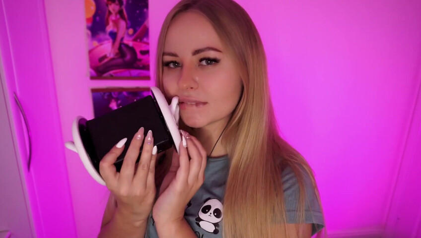 Simka ASMR - Fingers Licking 3DIO