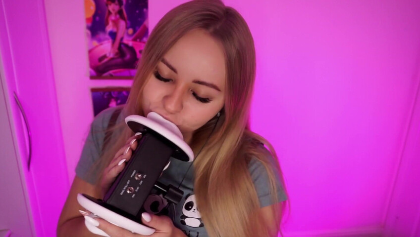 Simka ASMR - Fingers Licking 3DIO