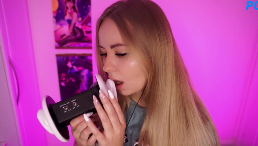 Simka ASMR - Fingers Licking 3DIO