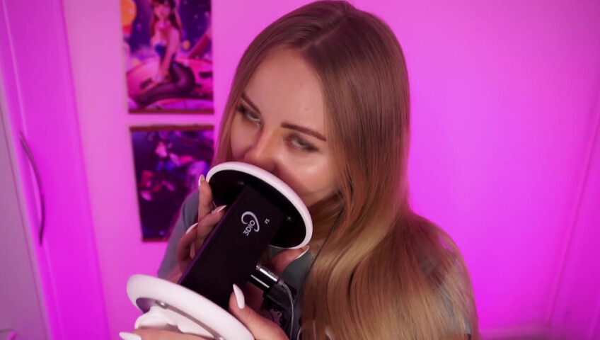 Simka ASMR - Fingers Licking 3DIO