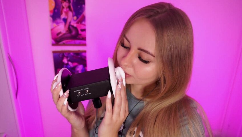 Simka ASMR - Fingers Licking 3DIO