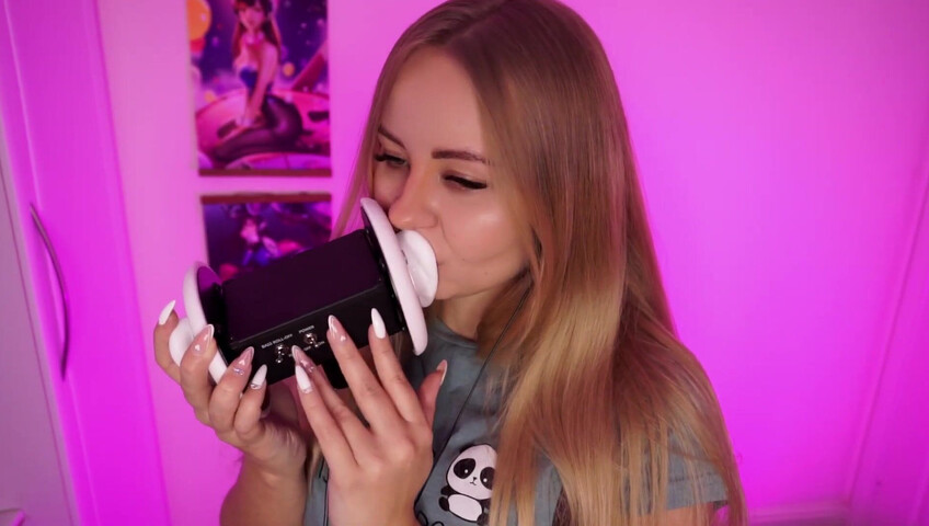 Simka ASMR - Fingers Licking 3DIO