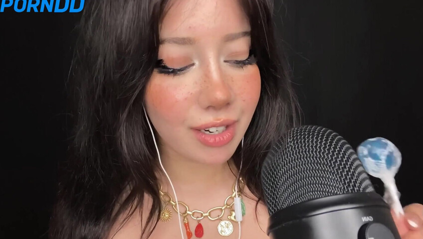 Shiny ASMR - Lollipop Sucking- Watch My Lips Work