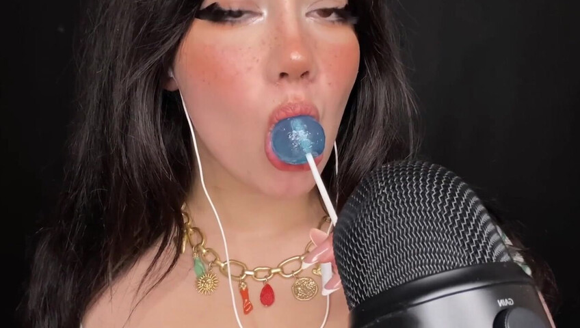 Shiny ASMR - Lollipop Sucking- Watch My Lips Work