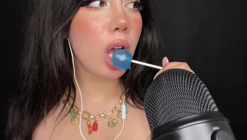 Shiny ASMR - Lollipop Sucking- Watch My Lips Work