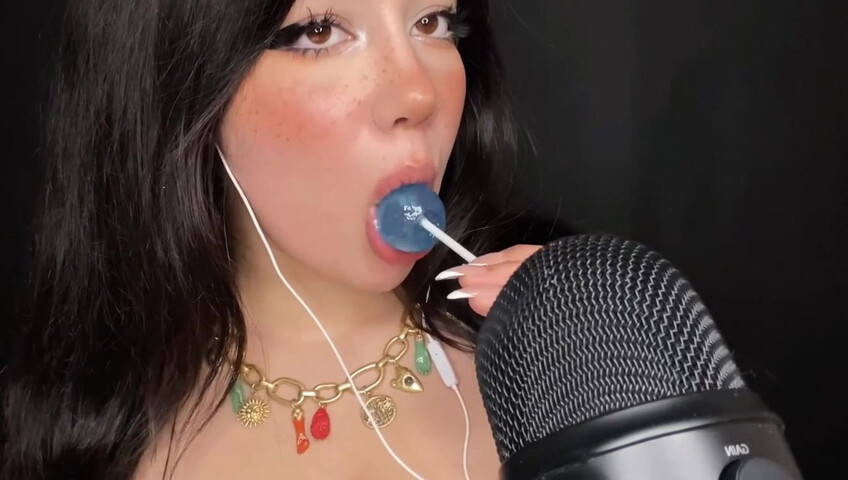 Shiny ASMR - Lollipop Sucking- Watch My Lips Work