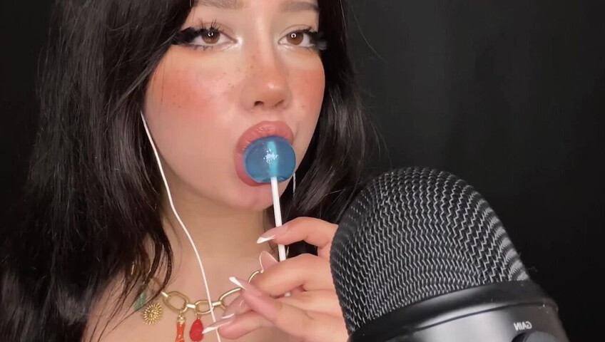 Shiny ASMR - Lollipop Sucking- Watch My Lips Work