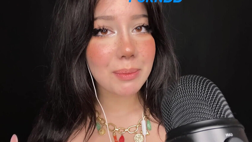 Shiny ASMR - Lollipop Sucking- Watch My Lips Work