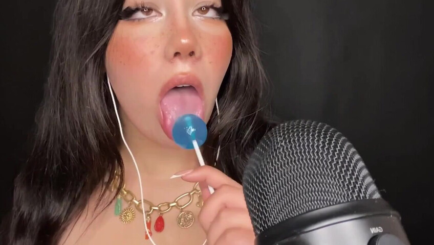 Shiny ASMR - Lollipop Sucking- Watch My Lips Work