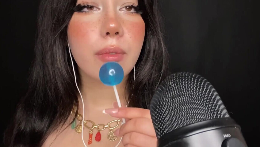 Shiny ASMR - Lollipop Sucking- Watch My Lips Work