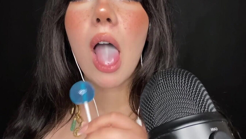 Shiny ASMR - Lollipop Sucking- Watch My Lips Work