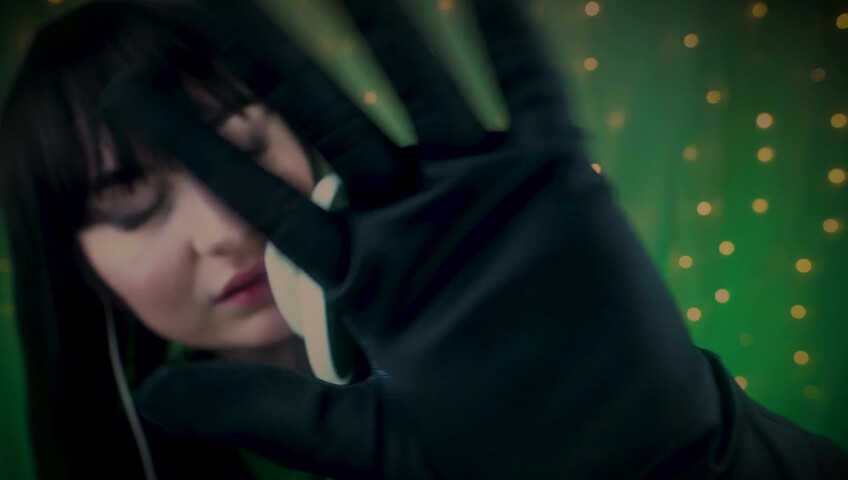 SacredXO – Shego’s Black Latex Gloves Slide Deep Into Your Ears While I Lick You